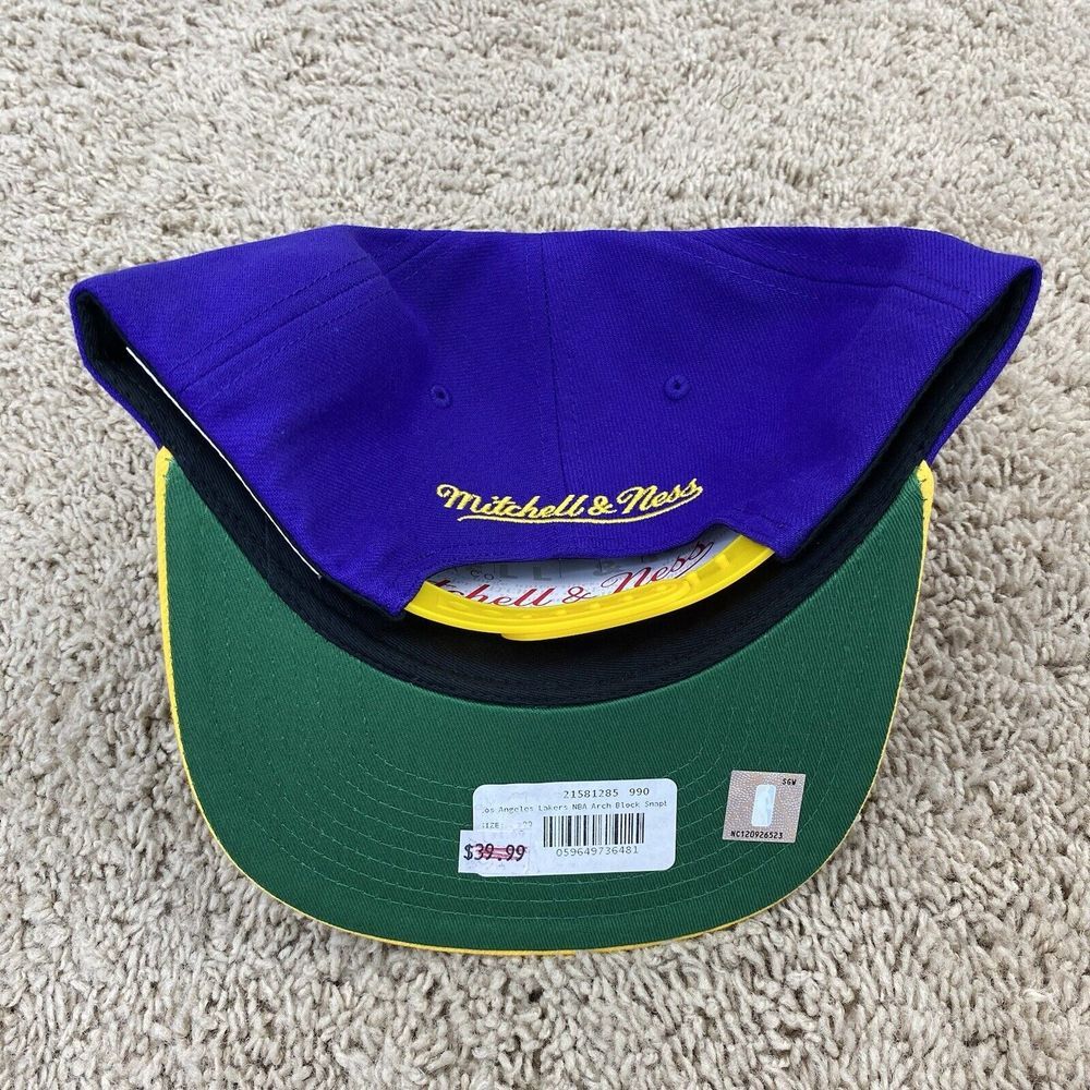 LA Lakers Hat Mitchell & Ness Snapback Purple Gold Arch Block Diamond Patch Cap - Picture 4 of 7